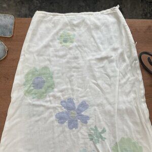 From Firenze APESI BLU.  Subtle classy skirt lightweight, soft, size 42 tailored